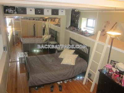 Back Bay 1 Bed 1 Bath Boston - $2,650