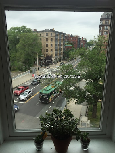 Back Bay 2 Beds 2 Baths Boston - $4,500