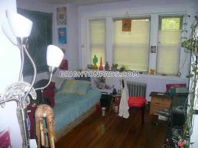 Brighton 4 Bed 2 Bath BOSTON Boston - $3,600
