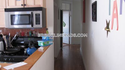 Brookline 4 Beds 2 Baths  Boston University - $6,500 No Fee