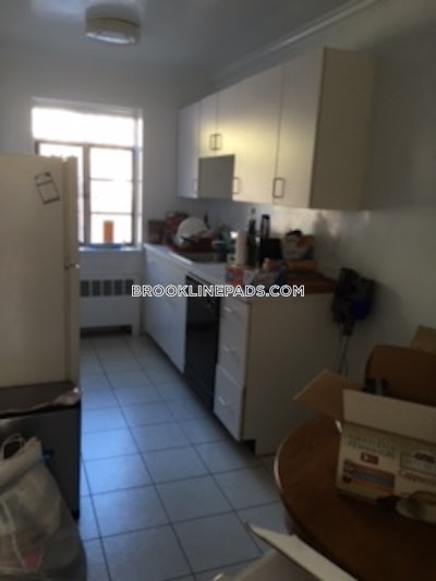 Brookline Apartment for rent 2 Bedrooms 1 Bath  Coolidge Corner - $3,860