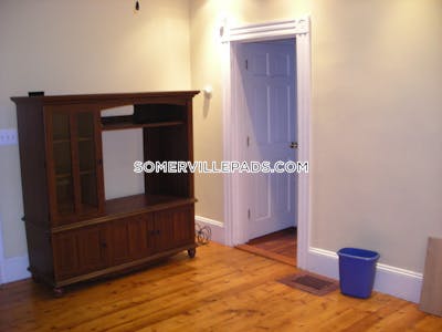 Somerville Apartment for rent 3 Bedrooms 1 Bath Porter Square - $4,200 No Fee