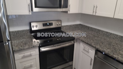 Watertown 1 Bed 1 Bath - $2,600 No Fee