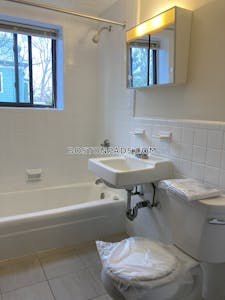 Cambridge 0 Bed 1 Bath CAMBRIDGE  Davis Square - $2,200