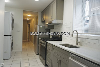Cambridge 2 Bed 1 Bath CAMBRIDGE  Lechmere - $2,950