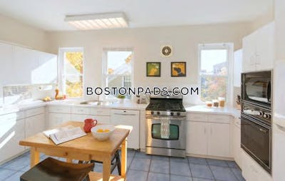 Cambridge 8 Beds 3.5 Baths  Harvard Square - $12,000 No Fee