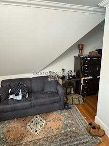 Brookline 3 Bed 2 Bath BROOKLINE  Cleveland Circle - $5,000