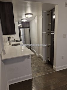 Newton 2 Beds 2 Baths  Newton Corner - $2,800