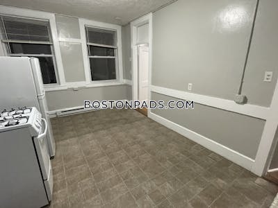 North End 2 Beds 1 Bath Boston - $2,800 50% Fee