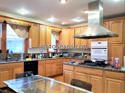Brookline 5 Bed 3 Bath BROOKLINE- COOLIDGE CORNER $7,700  Coolidge Corner - $7,700