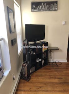 Mission Hill 2 Beds 1 Bath Boston - $2,495 No Fee