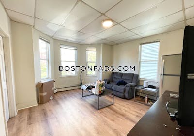 Mission Hill 3 Bed, 1.5 Bath Unit Boston - $4,000