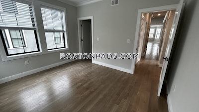 Jamaica Plain 4 Beds 2 Baths Boston - $6,725 No Fee