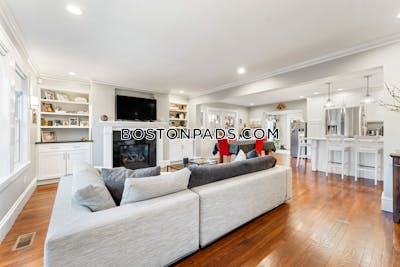 Newton 4 Beds 3.5 Baths  Newton Corner - $7,800
