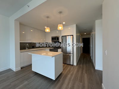 West End 1 Bed 1 Bath + Den Boston - $8,070