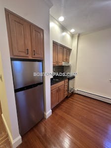 Newton Studio 1 Bath  Newton Corner - $2,275 No Fee