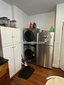 Waltham 2 Bed 1 Bath WALTHAM $2,800 - $2,800