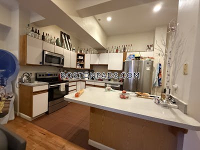 Fenway/kenmore 5 Beds 2 Baths Boston - $10,000