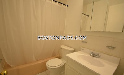 Brookline Spacious Studio 1 Bath BOSTON  Washington Square - $2,480 No Fee