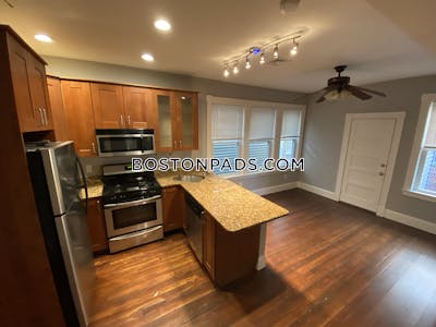 Mission Hill Deal alert on a Fantastic 5 bed 2 bath apartment right on Mission Hill Boston - $6,900