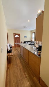 Mission Hill 5 Beds 2 Baths Boston - $6,450