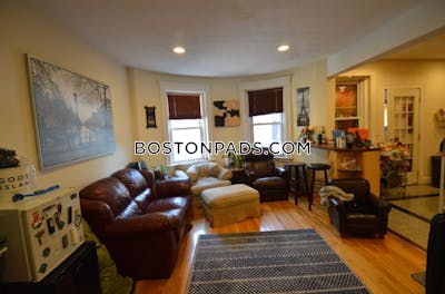 Brookline 3 Beds 2 Baths  Coolidge Corner - $4,400 No Fee