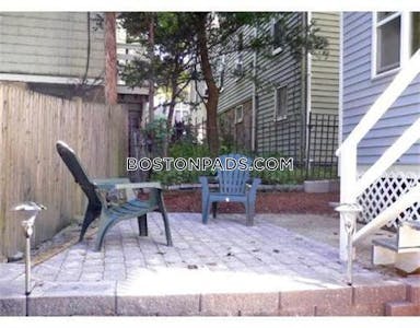 Brookline 4 Beds 1 Bath  Chestnut Hill - $4,000