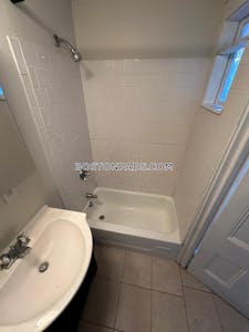 Cambridge 3 Beds 1 Bath Central Square/cambridgeport - $3,400