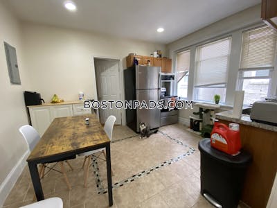 Allston/brighton Border 2 Bed 1 Bath BOSTON Boston - $2,795 50% Fee