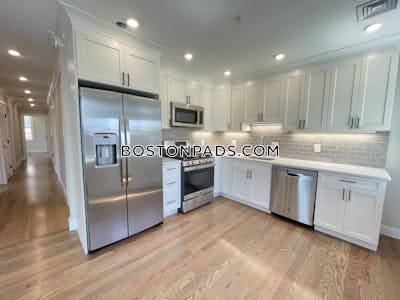 East Boston 4 Beds 2 Baths Boston - $4,550 No Fee