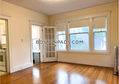 Cambridge 2 Bed 1 Bath CAMBRIDGE  Porter Square - $3,100