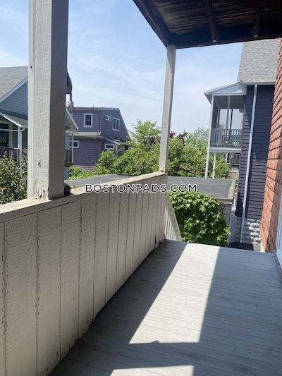 Somerville 4 Bed 1 Bath SOMERVILLE  Tufts - $6,000 No Fee