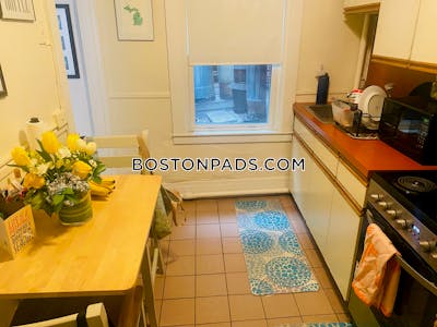 Beacon Hill 1 Bed, 1 Bath Unit Boston - $2,475