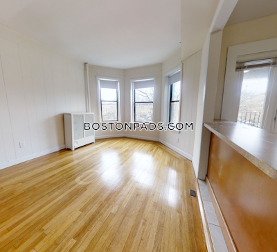 Allston 3 Bed 1.5 Bath BOSTON Boston - $4,100 No Fee