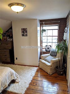 Somerville 1 Bed 1 Bath SOMERVILLE  Porter Square - $3,150