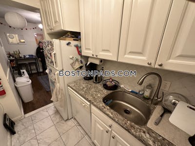 South Boston 3 Bed, 1 Bath Unit Boston - $4,350