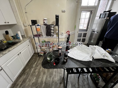 North End 2 Beds 1 Bath Boston - $3,175 No Fee
