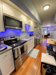 Brookline 2 Beds 1 Bath  Coolidge Corner - $3,200 No Fee
