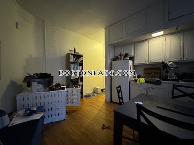Back Bay 1 Bed 1 Bath Boston - $2,450 No Fee