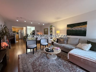 Brookline 2 Beds 1 Bath  Coolidge Corner - $4,200