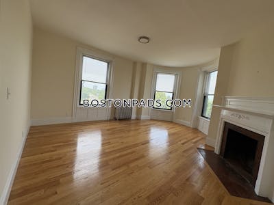 Back Bay 2 Bed 1 Bath BOSTON Boston - $3,600