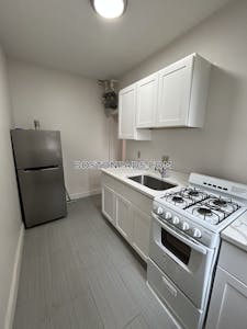 Allston 1 Bed 1 Bath Boston - $2,300 No Fee