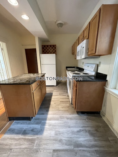 Fenway/kenmore 2 Bed 1 Bath BOSTON Boston - $4,400 No Fee