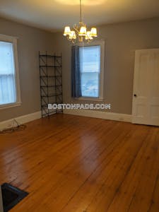 Somerville 2 Bed 1 Bath SOMERVILLE  East Somerville - $3,000 No Fee