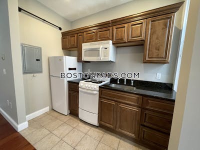 Back Bay Studio 1 Bath Boston - $2,800