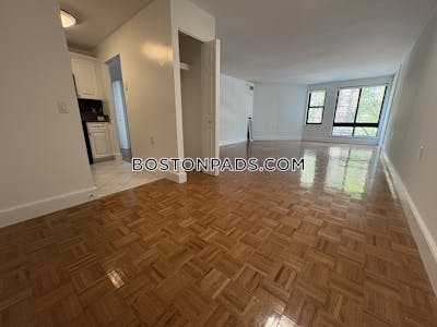 Back Bay 1 Bed 1 Bath Boston - $4,150 No Fee