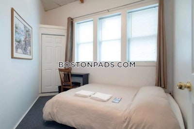 East Boston Great 2 bed 1 bath available 9/1 on Orleans St in East Boston! Boston - $2,000 No Fee