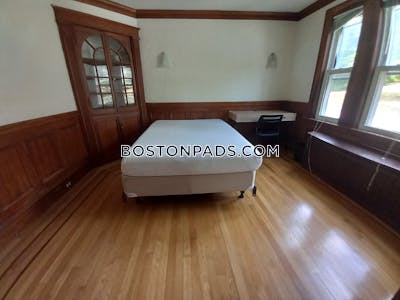 Brighton 8 Beds 4 Baths Boston - $8,500