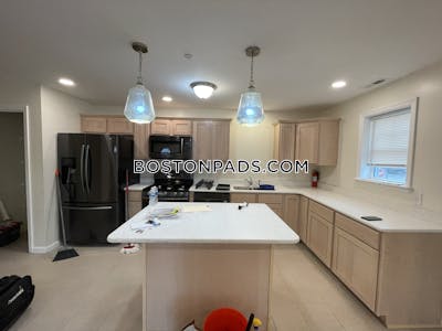 Fort Hill 3 Beds 2.5 Baths Fort Hill Boston - $4,500