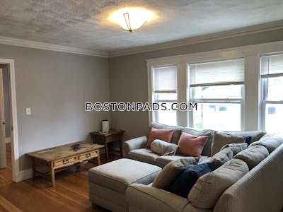 Brighton 5 Beds 2 Baths Boston - $9,600